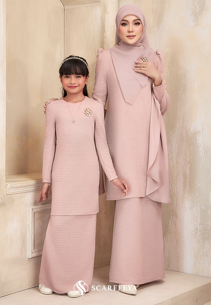 PRE ORDER AMMARA KURUNG (BLUSH PINK)