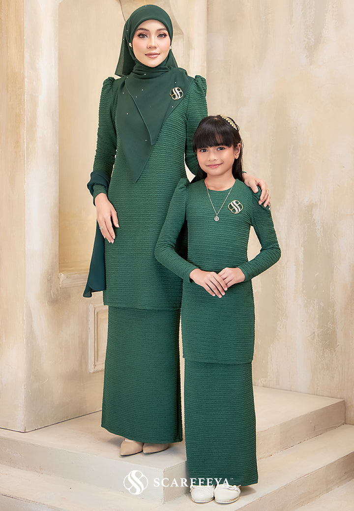 PRE ORDER AMMARA KURUNG (EMERALD GREEN)