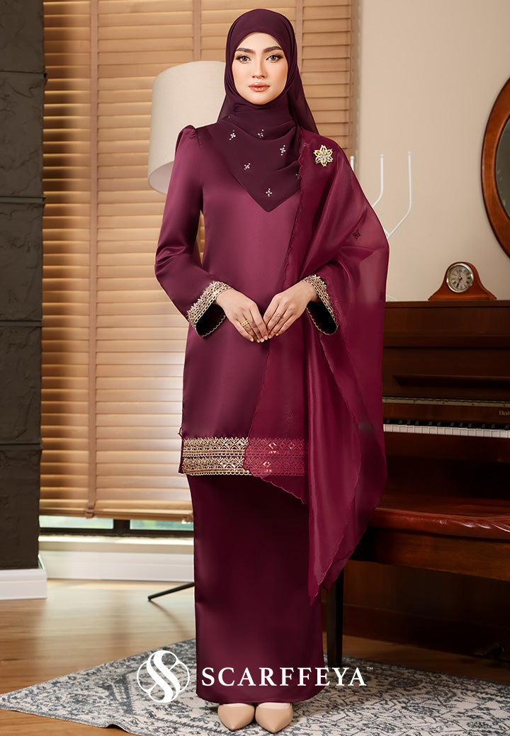 PIETRA KURUNG MODEN (BURGUNDY MAROON)