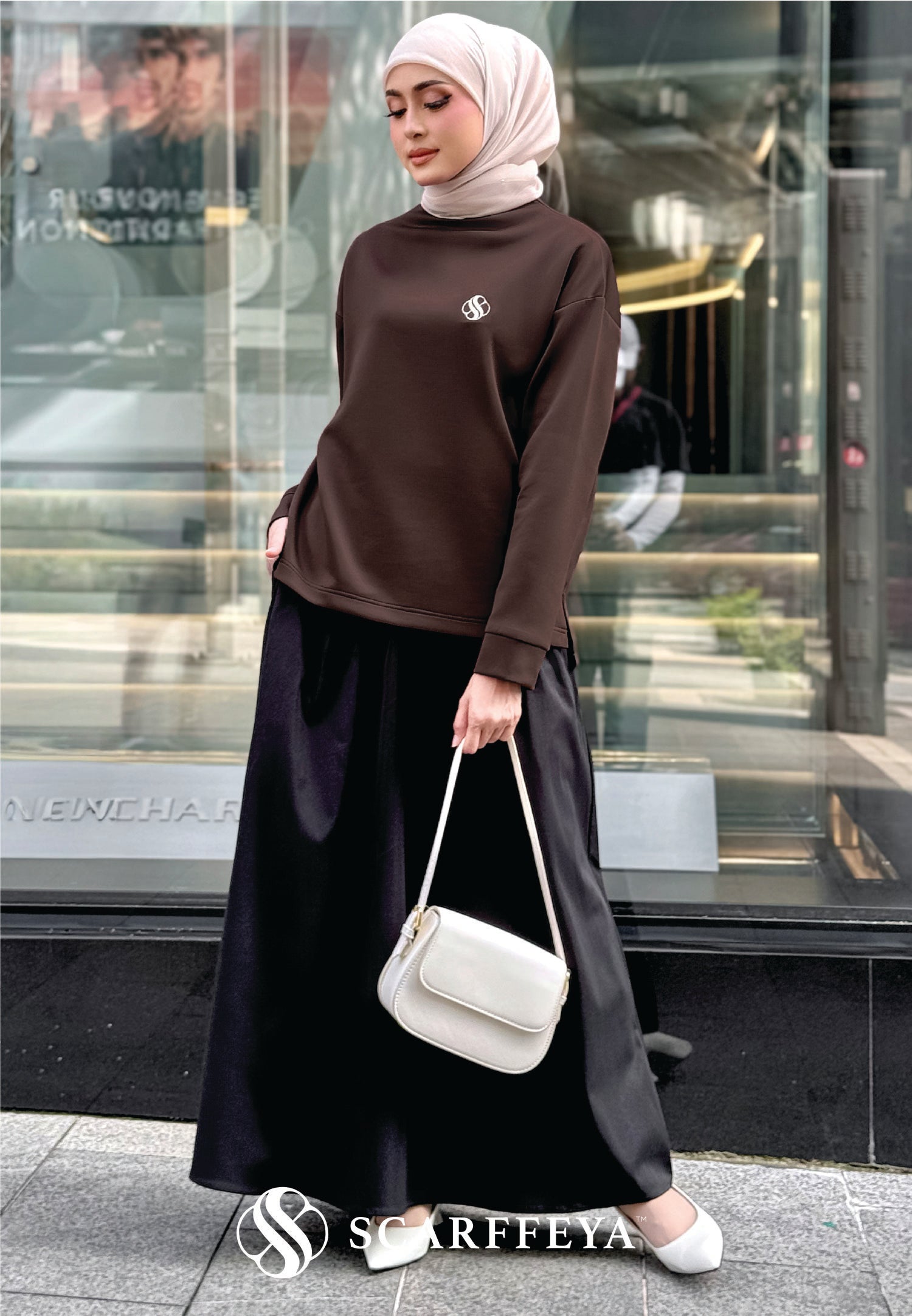 ZEYA JUMPER (RICH BROWN)